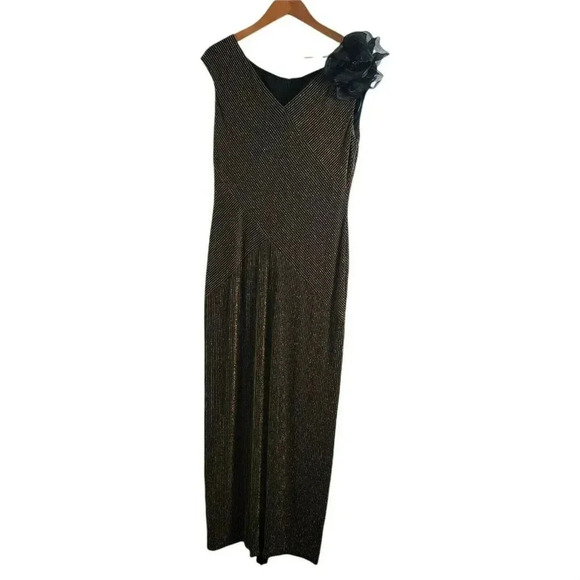 Alex Evenings  Maxi Holiday Black Gold Dress flower Shoulder slit back Size 14 - Picture 1 of 10